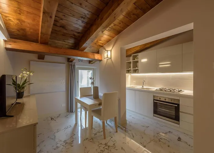 Marie Claire Apartments & Spa