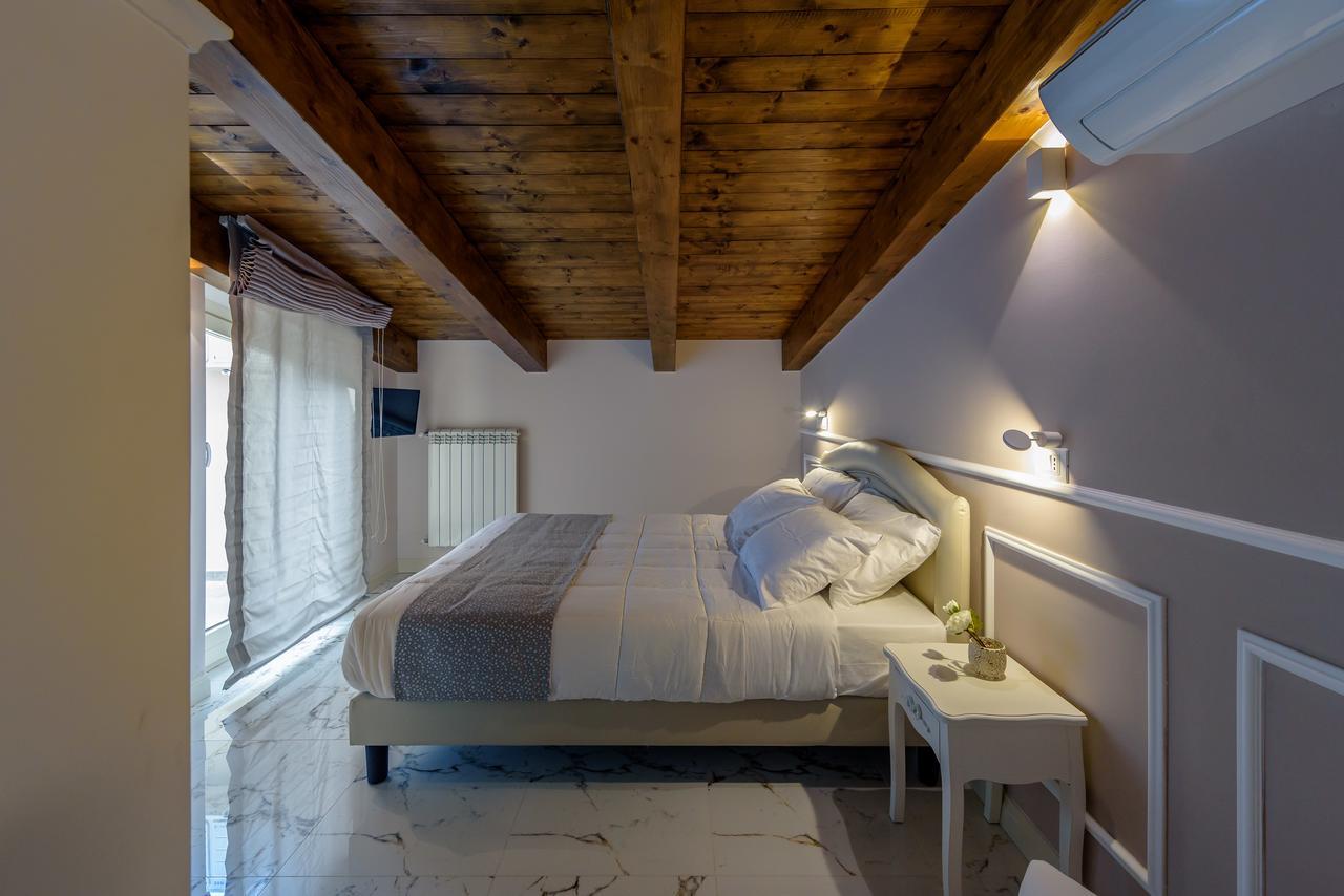 Marie Claire & Aparthotel Vasto