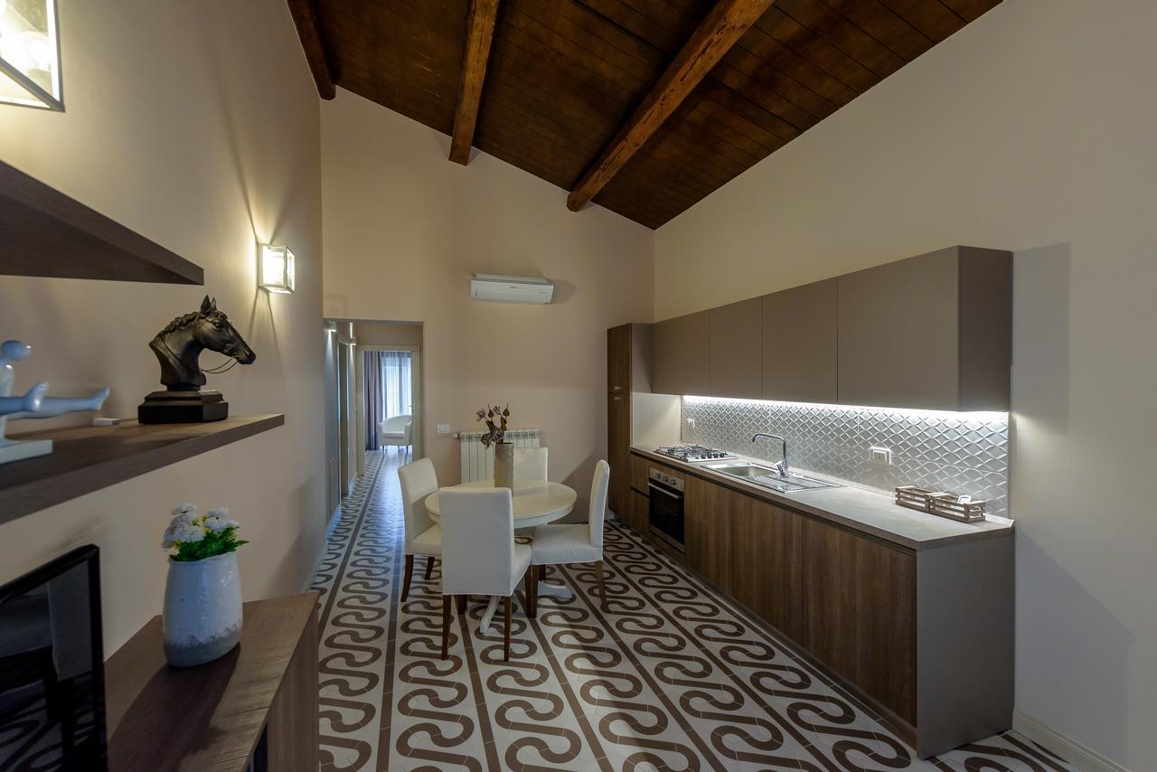 Marie Claire & Aparthotel Vasto